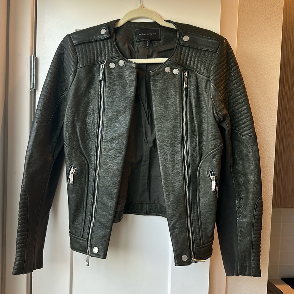 BCBG MAXARIA “Hunter” Stone/Dark Grey 100% Leather Jacket